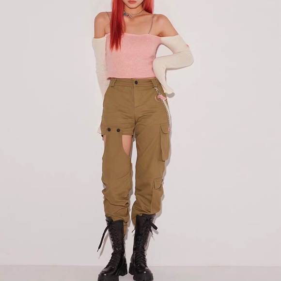 Color block off-shoulder sweater - Picture 3 of 5